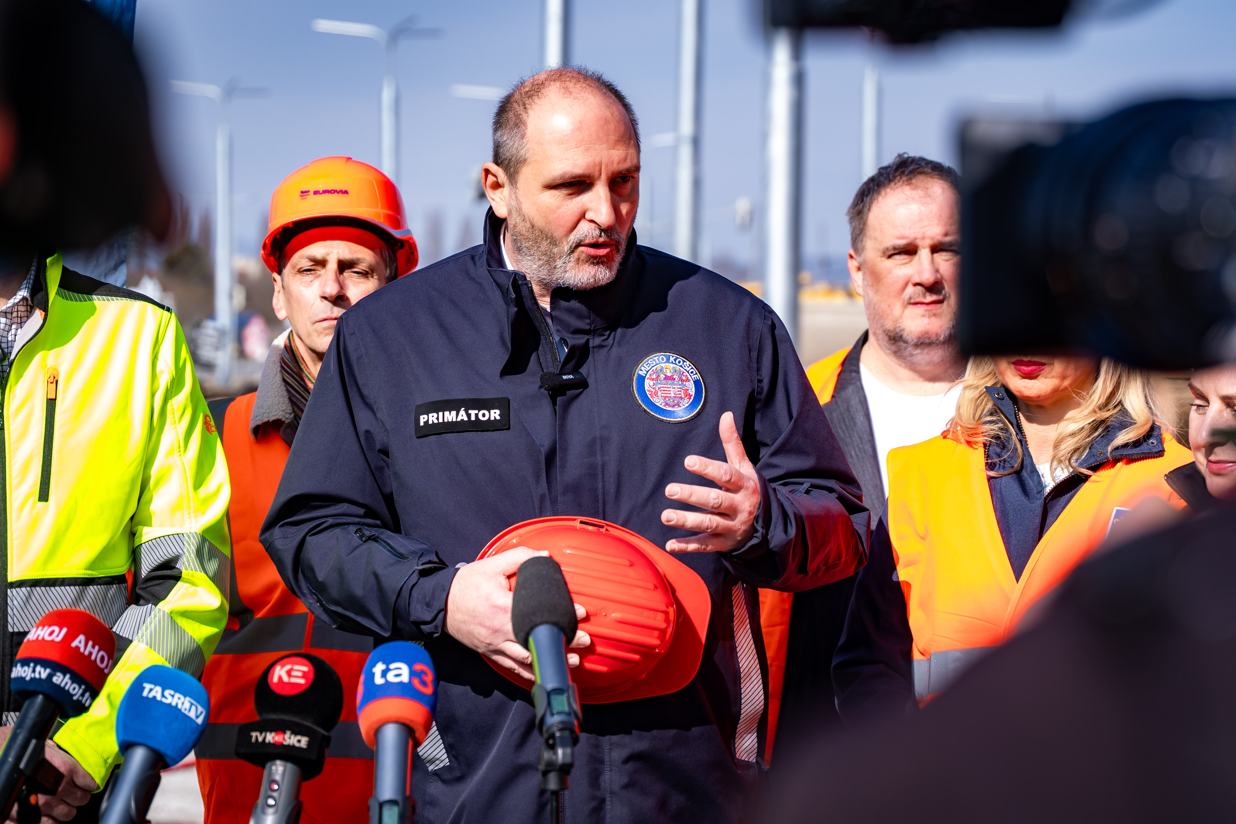 Tlacovy brifing - Modernizacia elektrickovych trati MET 2-1-12